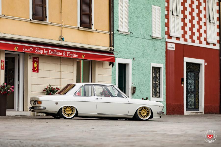  Audi 100 on Vossen Wheels (ERA-1) (C1) 2019 года  (фото 20 из 50)